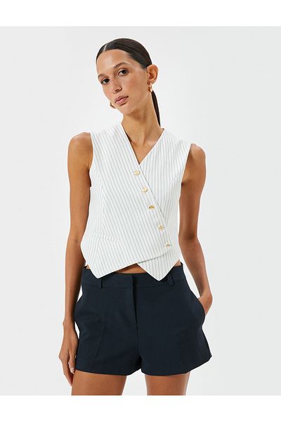 Koton Low Waist and Pocket Mini Shorts - Loose Fit