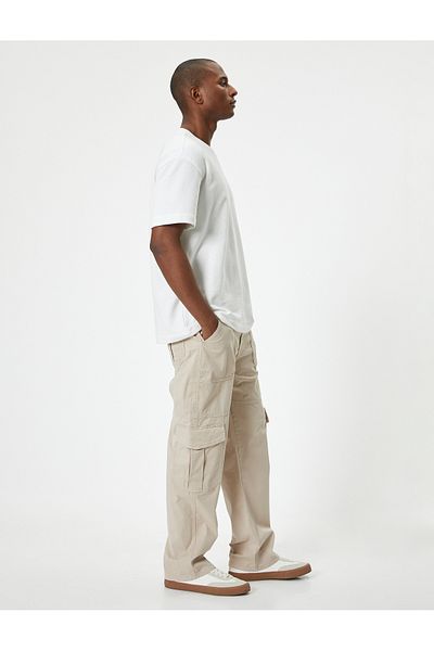 Koton Gabardine-Hose mit hoher Taille – Cargotasche und Knopf