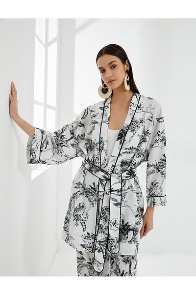 Koton Blumen-Kimono-Gürtel, weite Ärmel, Paspelierung