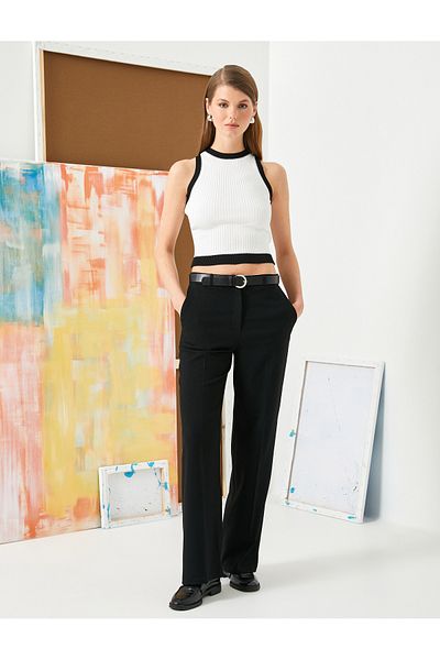 Koton Knitwear Crop Athlete Color Contrast Crew Neck