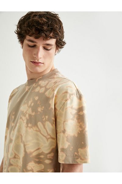 Koton Oversize T-Shirt Abstract Printed Crew Neck Short Sleeve