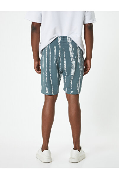 Koton Bermuda Şort Beli Lastikli Soyut Baskılı Cepli