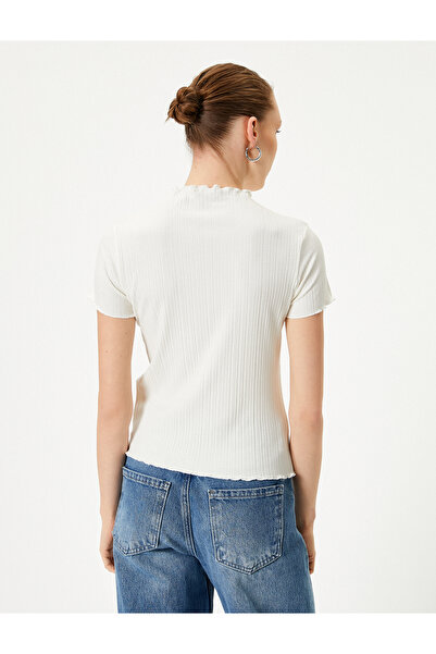 Koton Viskózové tričko s krátkým rukávem - stojáček a žebrovaný volán