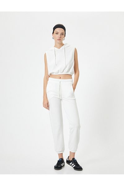 Koton Kurzes Sweatshirt mit Kapuze und elastischer Taille, ärmellos