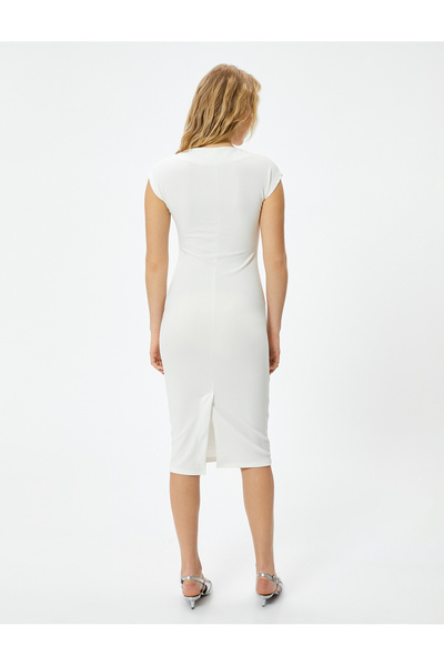 Koton Midikleid mit V-Ausschnitt, kurzen Ärmeln und Schlitzdetail