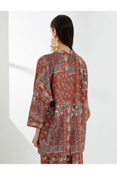 Koton Kimono aus Viskose mit ethnischem Muster und Krawattendetail
