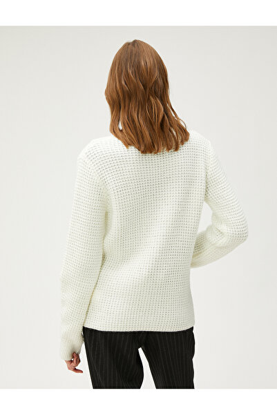 Koton Melis Ağazat X - Düğme Detaylı V Yaka Cepli Örgü Hırka