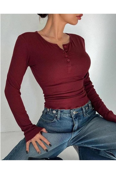 BNK Shop Γυναικεία μπλούζα με μακρυμάνικο λαιμόκοψη με λεπτομέρεια με κουμπιά σε μπλε ναυτικό χρώμα κοτλέ πλέξη ριμπ