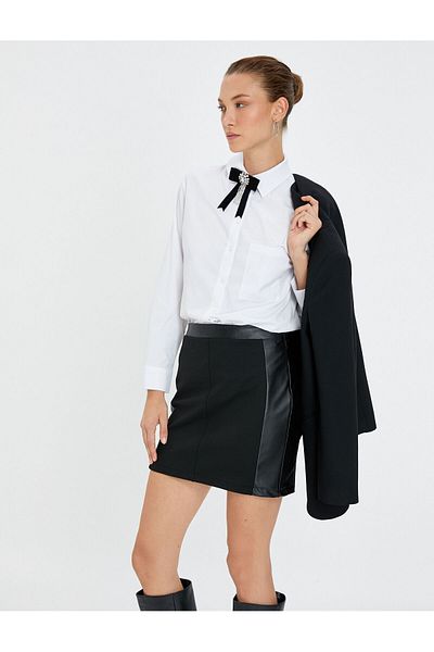 Koton Minirock aus Kunstleder mit normaler Taille