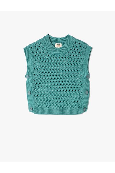 Koton Short Knitted Sweater with Round Collar Button Detail