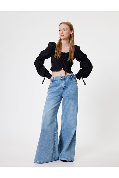 Koton Slim Fit Crop Bluse – Ballonärmel und Bindedetail