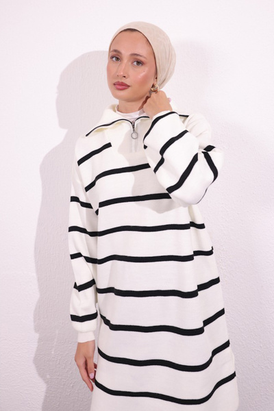 Bold Grup Women's Black and White Striped Zipper Collar Knitwear Tunic Sweater