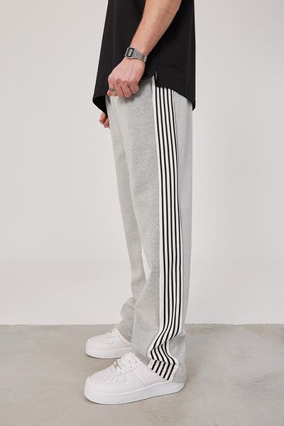 NOMARC Gray Tracksuit with Inner Stripe Detail