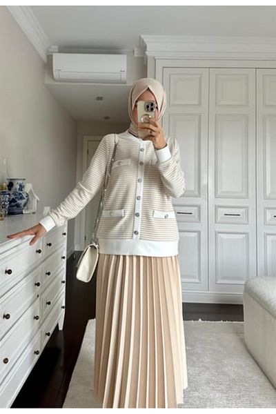 Moodbasic Pleated Crepe Skirt