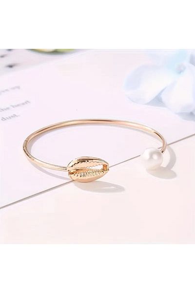 Ayzen Open Cuff Bracelet with Pearl Metal Shell Design
