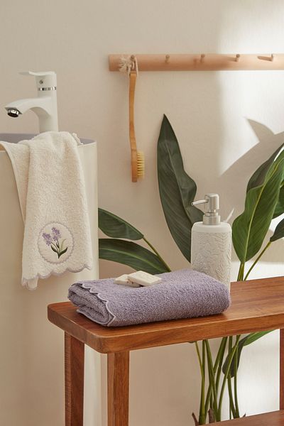 Karaca Home Lavender Set of 2 Hand Face Embroidered Towels