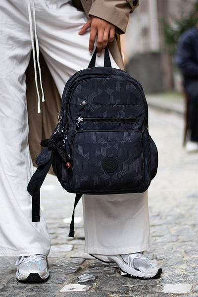 EFTREND Sanmorris Unisex Αδιάβροχο ύφασμα μεσαίου μεγέθους τσάντα ταξιδιού και σχολικής τσάντας με θήκη φορητού υπολογιστή πολλαπλών διαμερισμάτων
