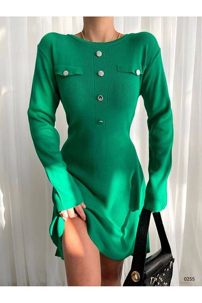 dükkan10butika Rochie verde din tricot cu mânecă lungă - Gât rotund și detaliu cu nasturi