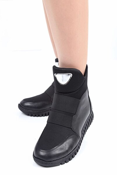 Hanımsoller Černé kožené strečové dámské boty na zip