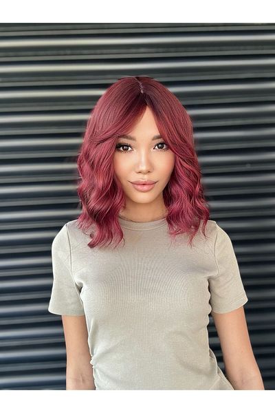 Fenomen Peruk Red Riveted Wavy Short Wig