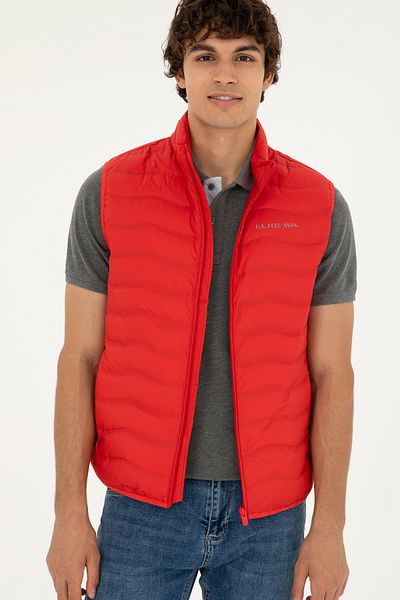 U.S. Polo Assn. Men's Red Vest 50280831 -Vr030