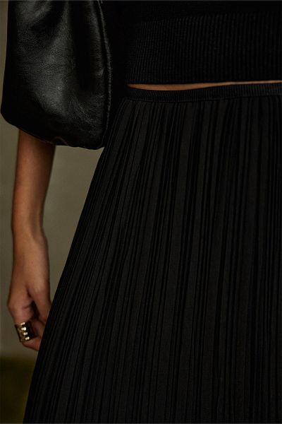 Suud Collection Black Island Pleated Skirt