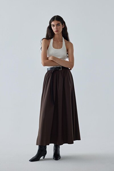 Suud Collection Грудастий комір Екру Луна Боді