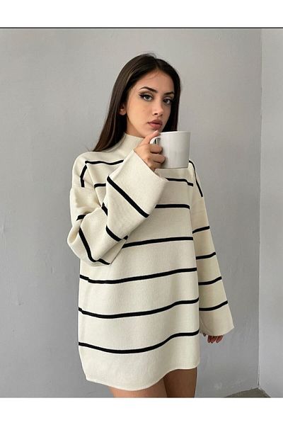 EnModaStyle Tricotaj cu gât rotic