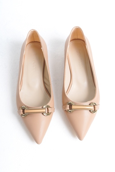 DURUNUN BUTİĞİ Παπούτσια με τακούνι ρετρό μπεζ (τακούνι 3 εκ.) με μυτερή πόρπη