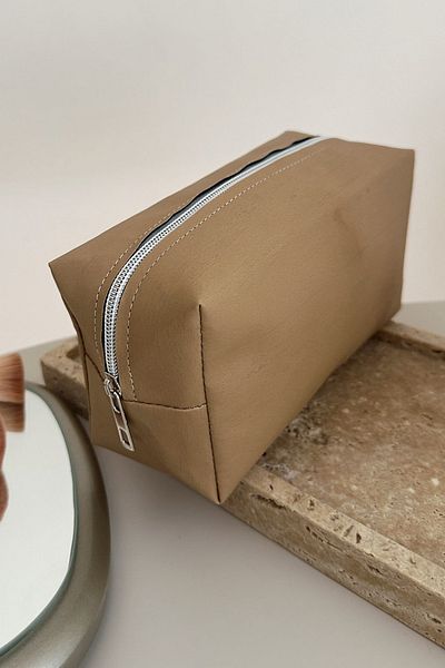 synee Faux Leather Makeup Bag