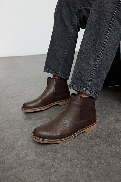 TRENDYOL SHOES حذاء تشيلسي للرجال - بني، مرن TAKAW25BO00041