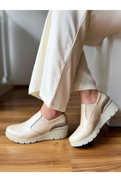 Saracshoes Gerçek Deri Kadın Dolgu Topuk Bej Glare