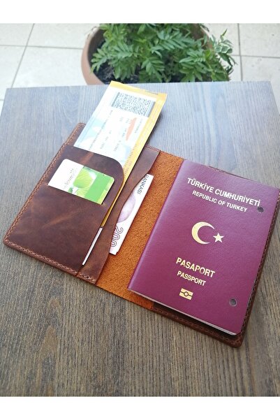 Madamera Kişiye Özel Hakiki Deri Pasaport Kılıfı İsimli Gerçek Deri Seyahat C...