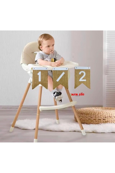 MFM 1/2 Μισή Ηλικία Ψάθινο Banner Στάμπα