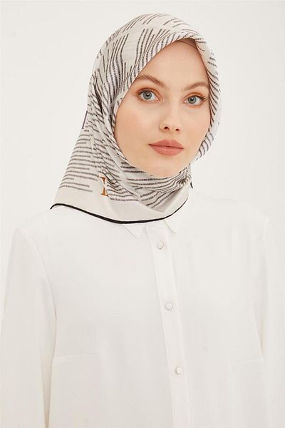 Armine Eșarfă de mătase Sura - 23ya8942 6 09 Model