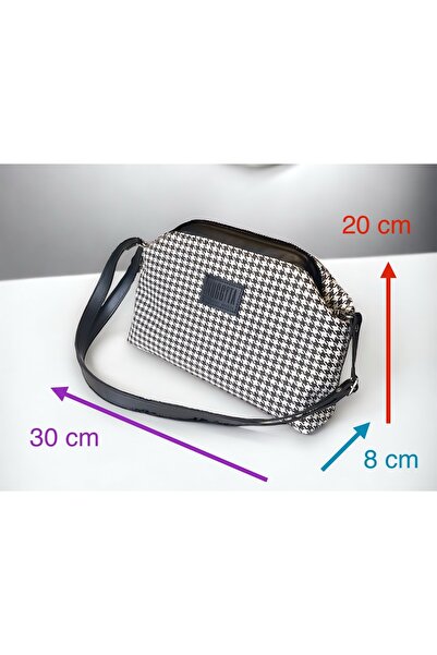 Nuggita Hidden Scholarship Clutch Hand / Shoulder Bag Houndstooth Patterned Black Leather Detailed