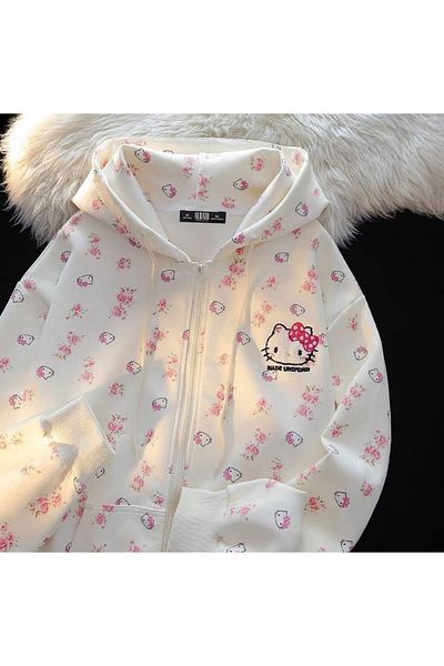 DENOKMODA Hellokitty Star Applique Detailed Long Sleeve Hooded Sweatshirt with Pockets