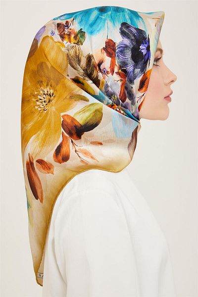 Armine Sura Silk Scarf - 24Ya9133 1 02 Model