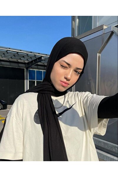 İREM'S ACCESSORİES شال ممشط أسود نسائي