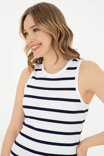 U.S. Polo Assn. Tricou alb cu decolteu rotund pentru femei50281783-VR013