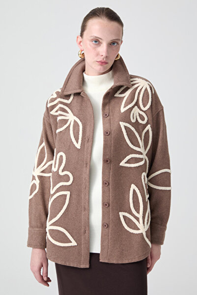 Touché Privé سترة ملعقة مطرزة