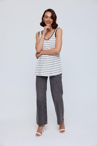 Tuba Butik Basic U-Neck Black/White Women's Athlete