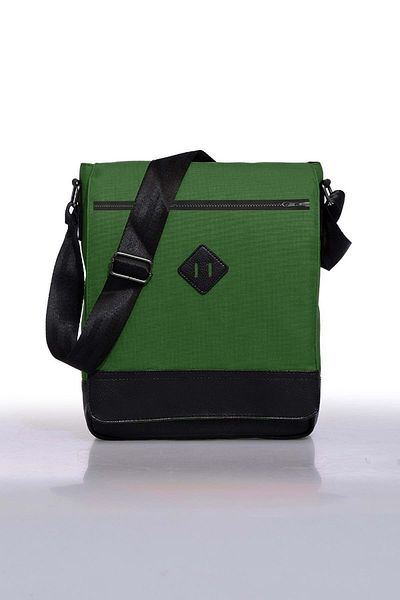 Bagorama Чанта за през рамо Orjin Unisex 11 Vertical Messenger Crossbody - зелена