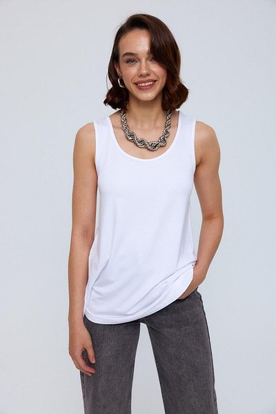 Tuba Butik Basic U-Neck White Women's Athlete