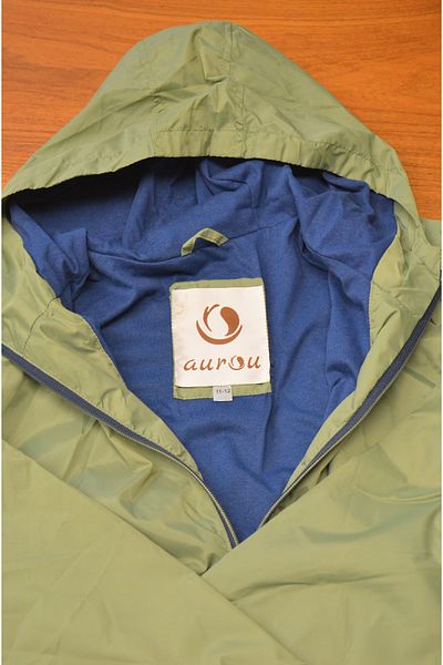 aurou Traveler Raincoat