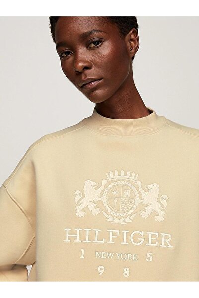 Tommy Hilfiger Dres RLX VARSITY CREST C-NK SWTSHRT