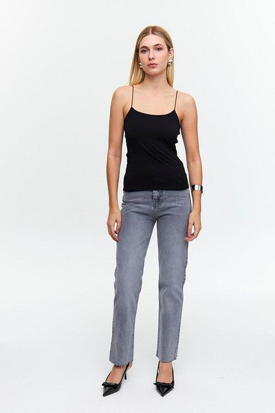 Tuba Butik Basic Rope Strap Black Long Crop