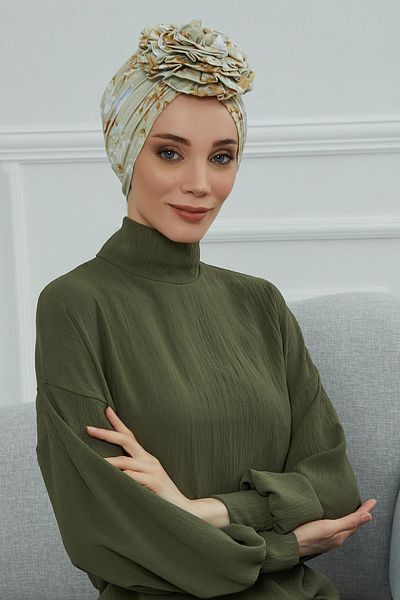 Aisha's Design بونيه من القطن الممشط المزخرف بالورود - B-21yd