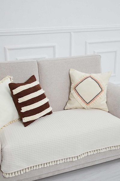 Aisha's Design 90X155 cm Linen Textured Fringed Sofa Cover - Ko-24Ik