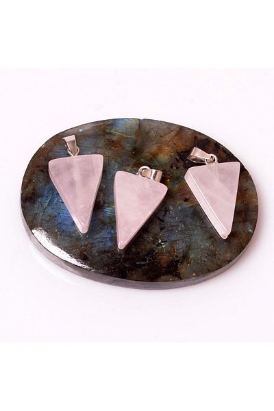 Taş Sandığı Pink Quartz Stone Triangle Necklace